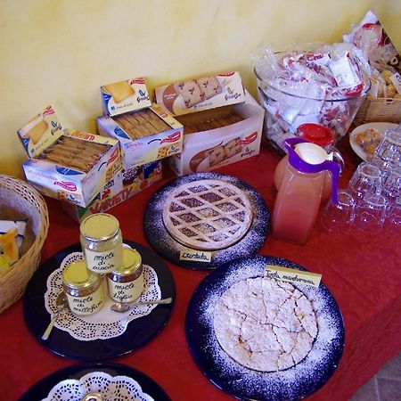 Agriturismo Casa Villi โซลเฟริโน ภายนอก รูปภาพ