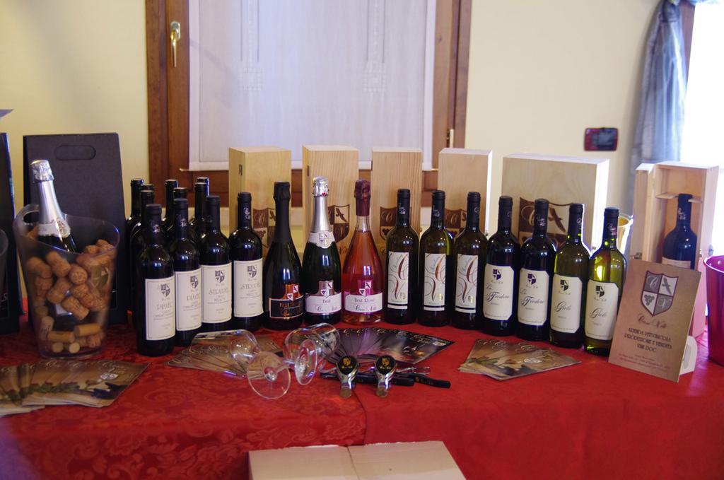 Agriturismo Casa Villi โซลเฟริโน ภายนอก รูปภาพ